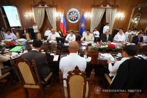 Palace hails 'good' satisfaction rating of Duterte Cabinet