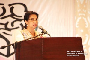 DSWD eyes to cut poverty incidence by 14% in 2022