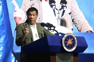 If you’re in love with an addict, leave him: Duterte