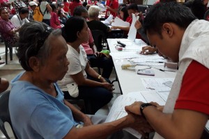 DSWD-11 releases UCT cash grants to Davao City pensioners