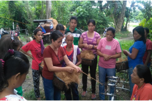 Quezon women farmers train in coco coir geonet-making