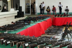 N. Cotabato execs turn over 250 loose firearms to Army