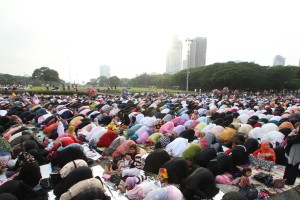 Filipino Muslims celebrate Eid'l Adha in Manila