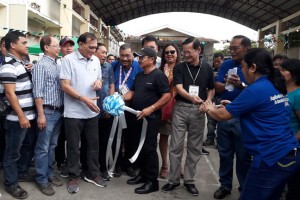 Piñol leads opening of ‘Bigasang Bayan’ in Zamboanga