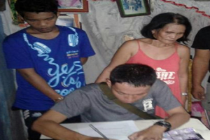 Mother, son nabbed for selling drugs in Dasmariñas City