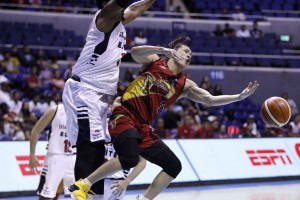 Blackwater stuns SMB on Q4 blast