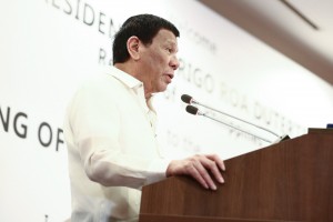 Reds pushing Duterte to declare martial law, Palace says