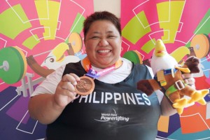 Powerlifter Dumapong-Ancheta captures bronze in Asian Para Games