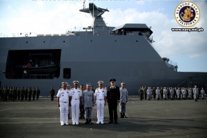 PN ship to visit Japan for pick-up of Air Force materiel