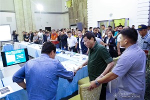 Duterte leads briefing on effects of ‘Rosita’