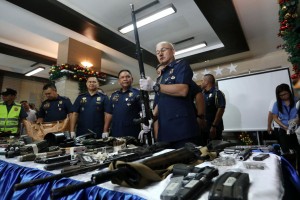 3 killed, 5 nabbed as PNP busts 2 gun-for-hire groups