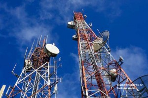 Competition watchdog bats for entry of more cell tower firms