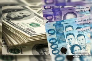 PSEi hits 7,000-level, Peso up slightly in Friday trading