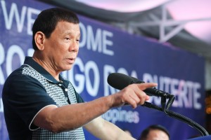 Duterte hits Trillanes’ remark on drug war deaths