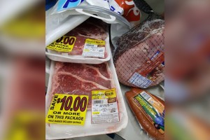 Meat seized as gov't tightens alert vs. African swine scare