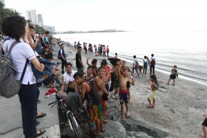 Not yet safe to swim in Manila Bay: DOH