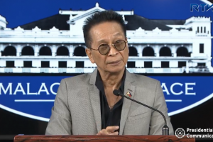 Palace open to resumption of peace talks with Reds
