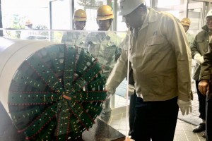 DOTr officials inspect tunnel boring equipment for metro subway