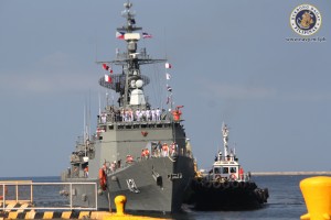 2 Thai frigates in Manila for goodwill visit 