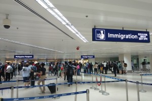 BI deploys add'l personnel at NAIA for Holy Week