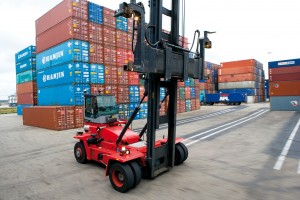Subic port operator gets new container handlers 