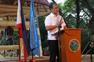 Galvez lauds MILF’s commitment to peace as decommissioning begins