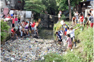 Bacoor City cleans river banks to contain dengue