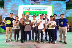 DBP taps PayMaya for cashless disbursements to farmers