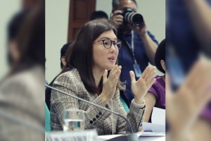 Pia Cayetano sits as Senate's first female Blue Ribbon chair