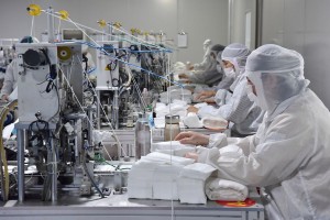 China cranks up protective equipment supplies to fight 2019-nCoV