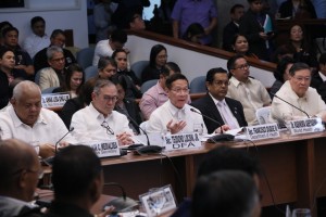 PRRD OKs funds for protective equipment of health workers