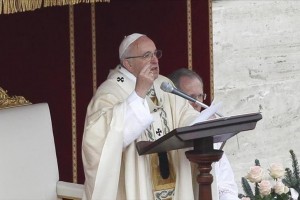 Pope Francis calls for collective action to achieve peace