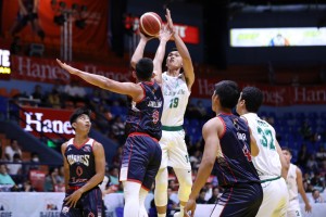 EcoOil-La Salle debuts with rout of Wangs-Letran