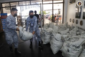 Makati Med donates protective gears to troops, health workers
