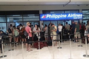 PAL flies 240 stranded passengers from Cebu to Manila