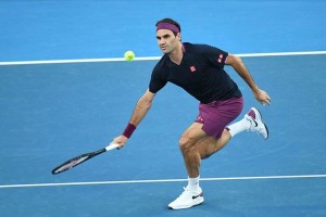 Federer donates $1M for Swiss families affected by Covid-19