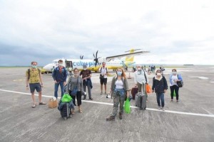  58 stranded tourists leave Tacloban