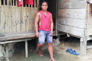 Stranded for 2 months, jobless man now back home in Leyte