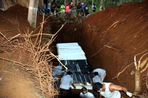 Army gives slain NPA members decent burial in Gingoog