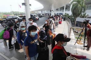 Health experts push strict quarantine rules for returning OFWs