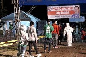 Leyte town suspends accepting returning residents