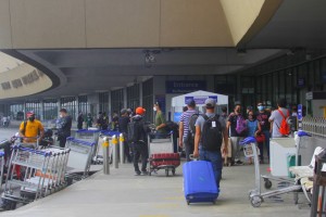 Airport worker involved in alleged theft under probe