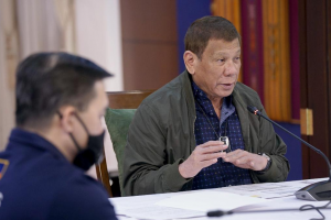 Let’s build ‘better, more prosperous’ PH, Duterte to Filipinos