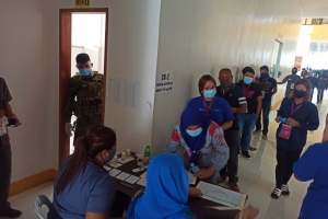 600 Maguindanao prov’l employees negative in drug tests