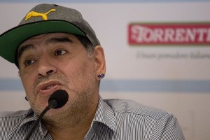 Argentina: Diego Maradona undergoes brain surgery