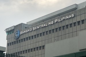 BSP securities rate falls anew