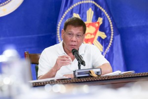 Robredo should know my functions under the Constitution: Duterte