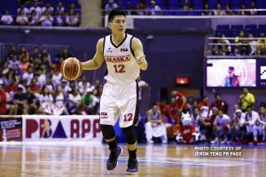 Jeron Teng signs anew with Alaska