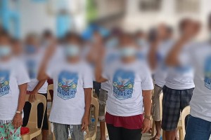 118 rebels, supporters heed Samar town surrender ultimatum