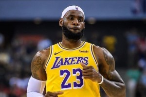 LeBron out indefinitely with right ankle injury